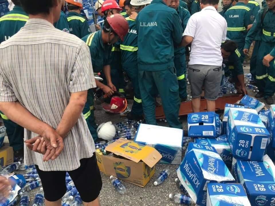Hiện trường vụ tai nạn 5 người bị xe tải đè chết ở Hải Dương-8