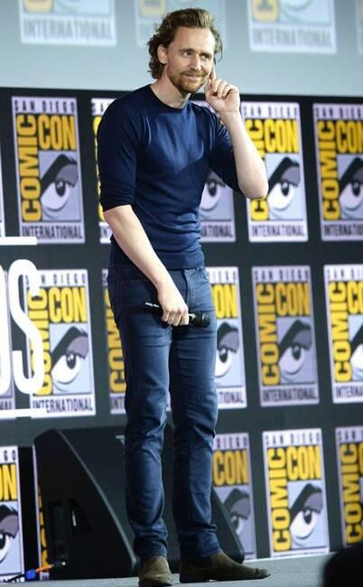 Angelina Jolie gầy guộc đáng báo động khi hội ngộ dàn sao-8