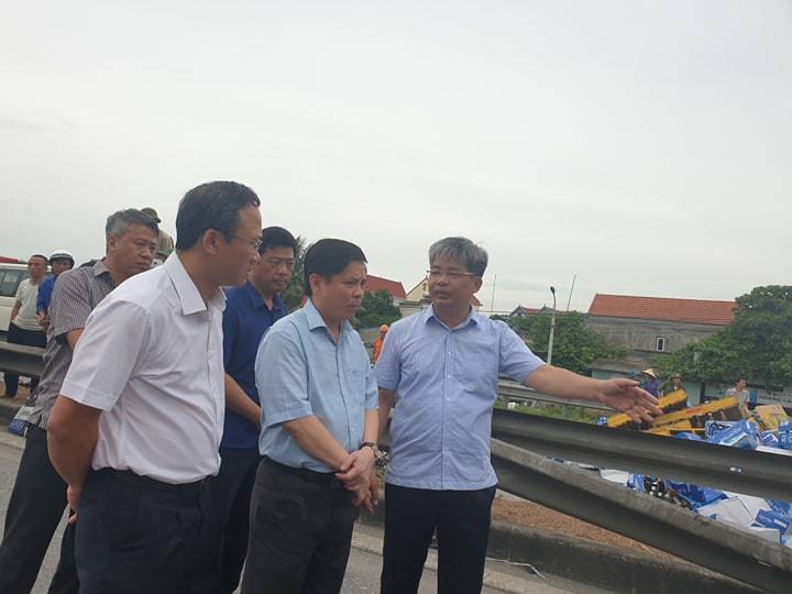 Hiện trường vụ tai nạn 5 người bị xe tải đè chết ở Hải Dương-16