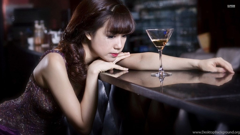 Ngay ngày đầu tiên về làm dâu, em chồng đổ cả một chậu nước bẩn lên người tôi, khi biết được nguyên nhân thì mặt tôi trắng bệch-2