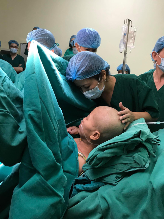 Nhật ký 55 ngày chiến đấu đầy cảm xúc của người mẹ ung thư và con trai: Mong Bình An rồi sẽ bình an!-3