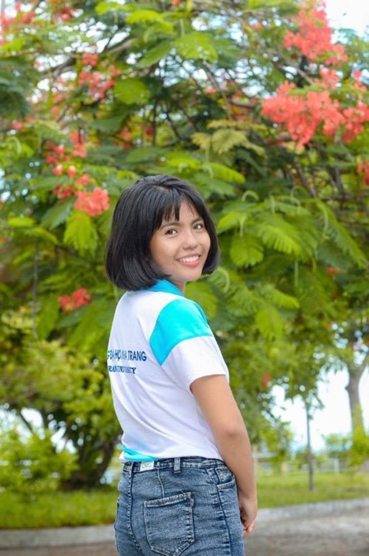 Trúng đại học, nữ sinh có đôi mắt 2 màu chọn cao đẳng-5