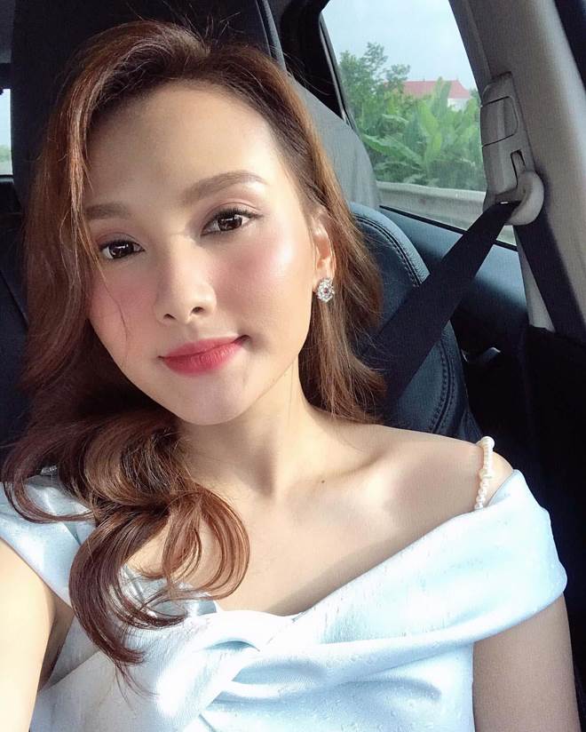 Ai cũng phải khen Bảo Thanh trắng như Bạch Tuyết, thì ra bí quyết của cô là tắm bia!-5