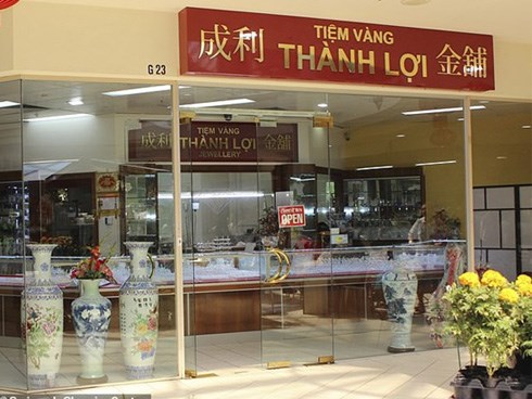 Úc: Một cơ sở thẩm mỹ bị nghi ngờ có khả năng gây lây nhiễm HIV cho hàng trăm khách hàng người Việt Nam và Campuchia?