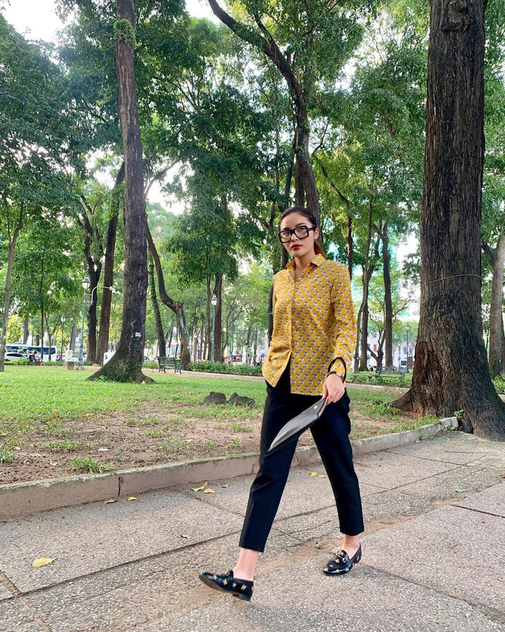 Quỳnh búp bê diện áo khoét cả mảng lưng, Bảo Thanh hack tuổi trẻ như nữ sinh với tóc tết 2 bên-6