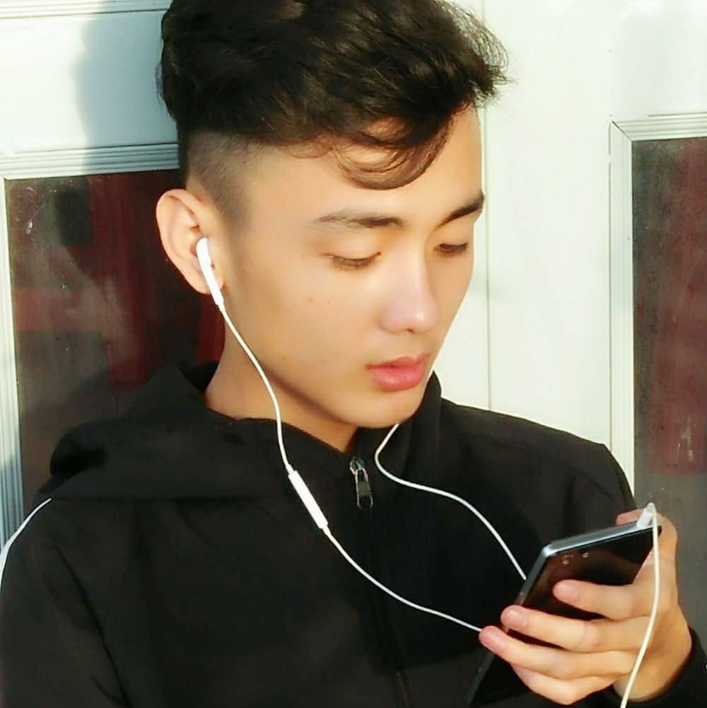 Cực phẩm mùa nhập học 2019: Nam sinh 2K1 với góc nghiêng thần thánh chẳng thua kém gì Idol Hàn Quốc, gây xốn xang MXH-5