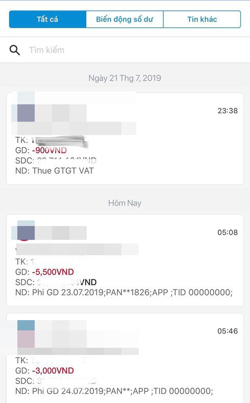 Sững sờ vì thẻ ATM đang bị ngân hàng tận thu quá nhiều loại phí-1