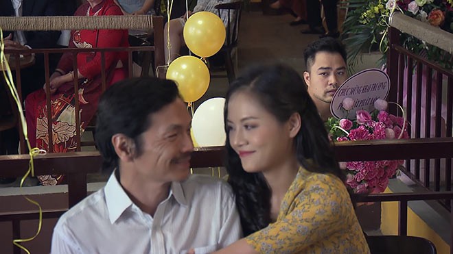 Vừa đi tù đã xuất hiện ở quán trà chị Huệ, Khải được dân mạng giải thích hộ một loạt lý do ra tù sớm siêu hài hước-3