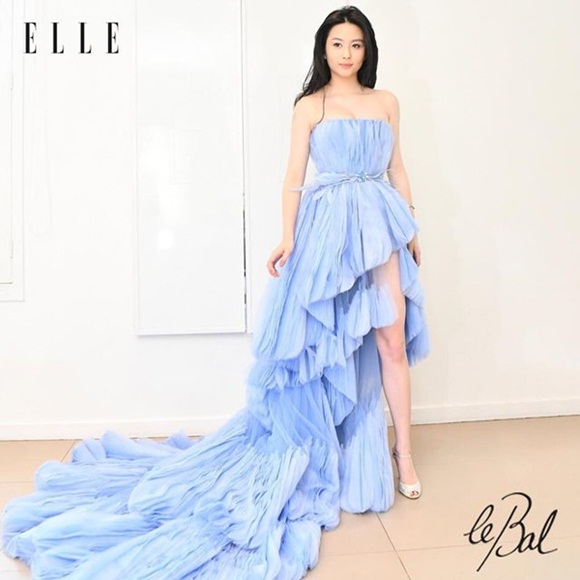 Tiểu thư đẹp nhất xứ Trung: Con gái bom sex Hongkong, tham gia dạ vũ xa hoa nhất thế giới-5