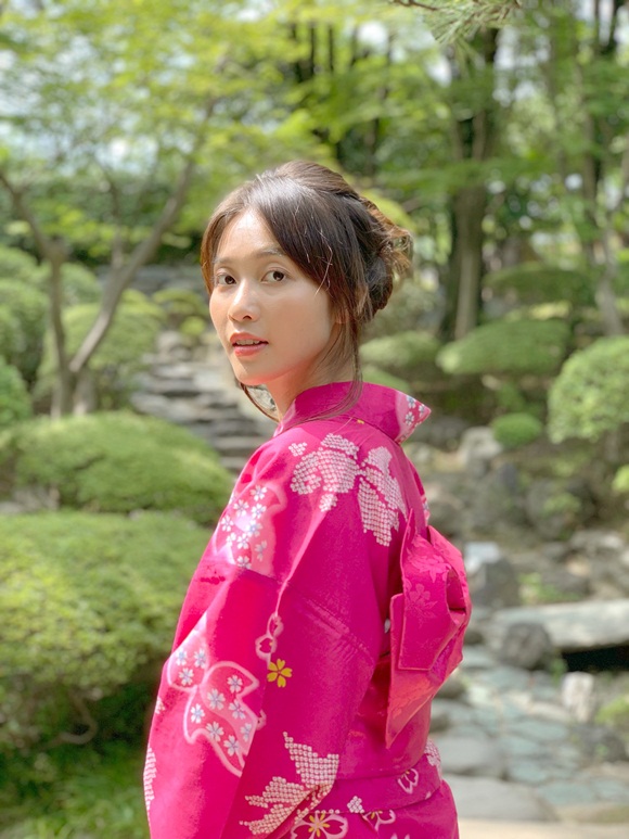 Khả Ngân khoe mặt mộc nhẹ nhàng vẫn được khen xinh như gái Nhật-11