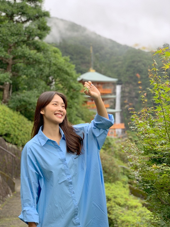 Khả Ngân khoe mặt mộc nhẹ nhàng vẫn được khen xinh như gái Nhật-5