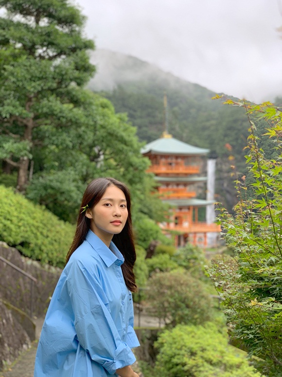 Khả Ngân khoe mặt mộc nhẹ nhàng vẫn được khen xinh như gái Nhật-6