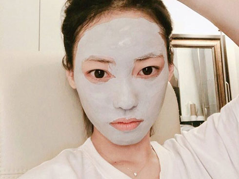 Đệ nhất các mỹ nhân mặt mộc của showbiz Việt đều có chung một bí thuật chăm da-10