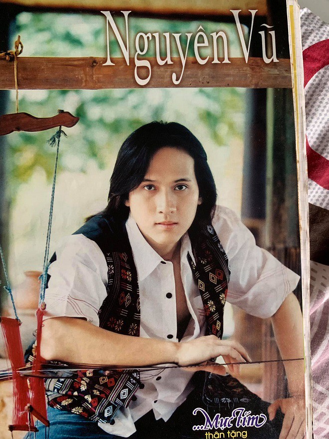 Ca sĩ Nguyên Vũ bị bầu show gạ tình, đề nghị dọn về sống chung 5 năm để lăng xê tên tuổi-3