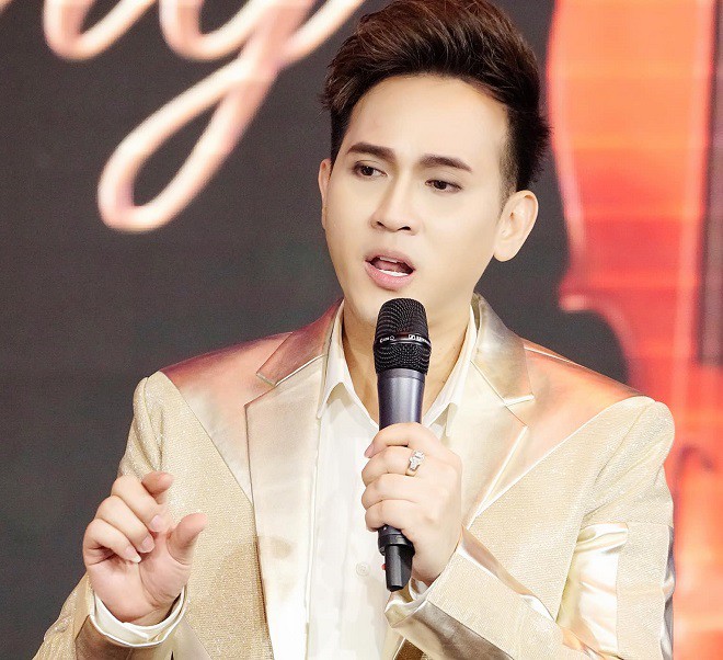 Ca sĩ Nguyên Vũ bị bầu show gạ tình, đề nghị dọn về sống chung 5 năm để lăng xê tên tuổi-4