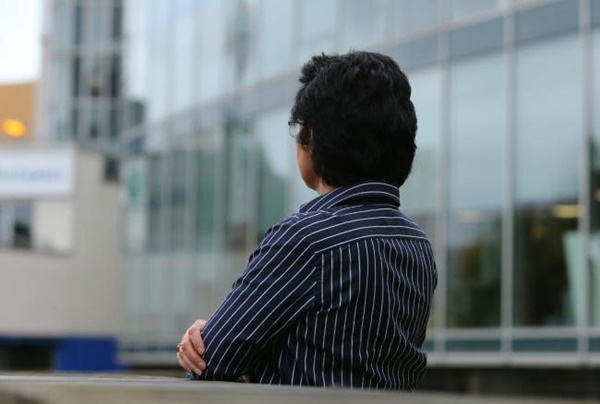 Người phụ nữ lên đỉnh không kiểm soát sau khi khám phụ khoa-1