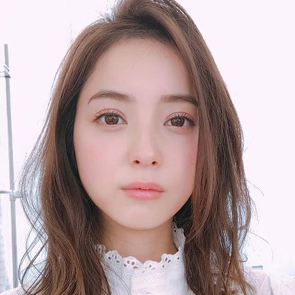 Vẻ đẹp nóng bỏng của đệ nhất mỹ nhân Nhật Bản-11