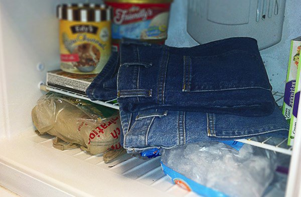 Mang muối đổ vào quần jeans, nghe lạ đời nhưng biết lý do ai cũng muốn làm theo-3