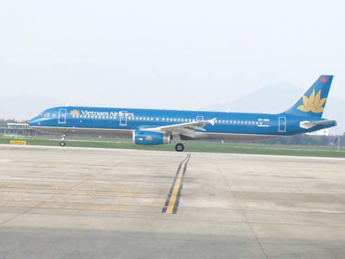 Nhà cháy nhưng cửa bị khoá trái không thể chạy ra ngoài, 2 cháu bé tử vong thương tâm-5