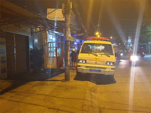 Vụ 2 bé trai chết ngạt khi cháy nhà: Phá được cửa vào thì các cháu đã lịm đi-5