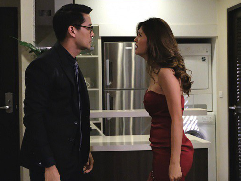 Cái kết khiến cô nàng thất tình ngỡ ngàng: Rủ sếp uống rượu giải sầu đến say khướt, tỉnh dậy thì hoảng hồn với cảnh tượng trước mắt và màn tự thú” của sếp-3