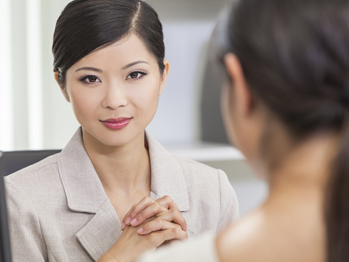 Cho em chồng vay 5 cây vàng để làm ăn, đến ngày trả cô ta không cảm ơn mà còn nói một câu khiến tôi ngã ngửa-3