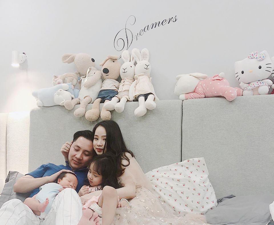 Hé lộ cuộc hôn nhân khó tin của Startup chiếm sóng Shark Tank và bí quyết từ cô vợ quyền lực đứng sau sự thành công của chồng-2