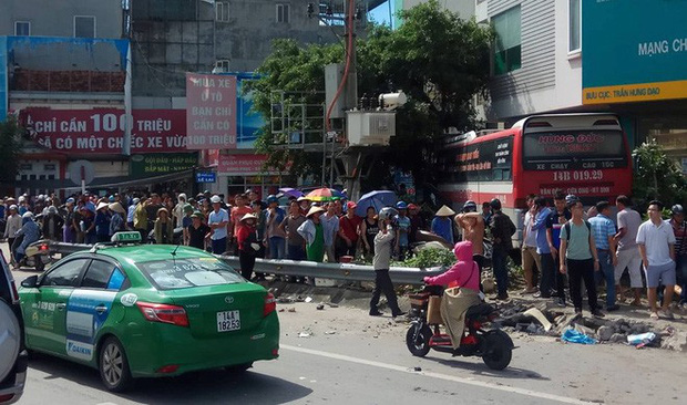 Cận cảnh hiện trường xe khách của nhà xe Đức Hùng gặp nạn khiến 5 người thương vong ở Quảng Ninh-9