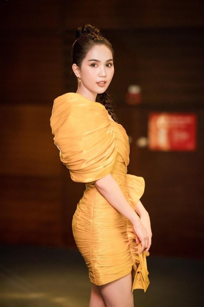 Chặt đẹp Hoa hậu mỗi khi đụng hàng nhưng Sam vẫn phải chào thua khi đụng nhầm Ngọc Trinh-5