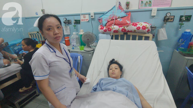Xót cảnh bé trai 3 tuổi vào viện cùng cha chăm mẹ nguy kịch khi sinh em út-10