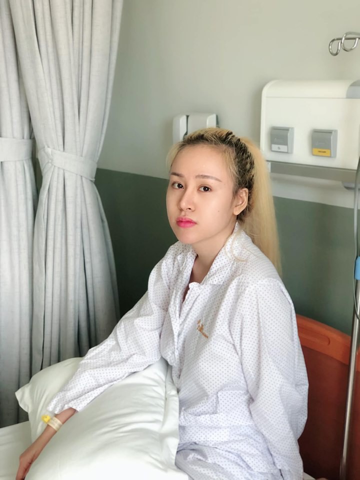 Bà Tưng Huyền Anh xuất hiện với mái tóc vàng hoe, tiết lộ số lần sửa mũi trong 6 năm khiến dân mạng giật mình-3