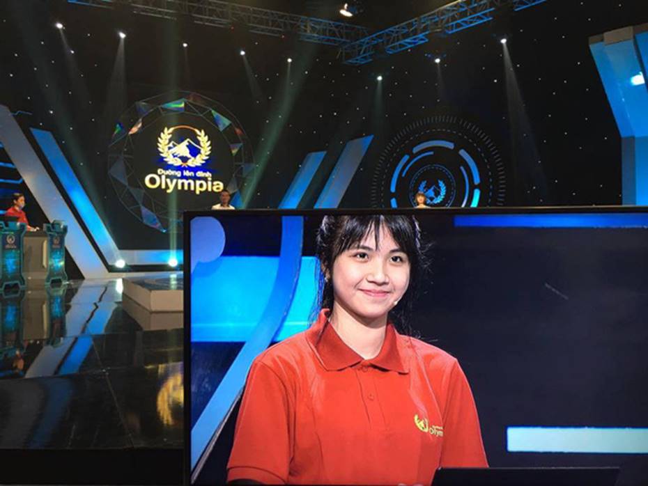 Nữ sinh giống hệt hotgirl ống nghiệm Lan Thy” tại Đường lên đỉnh Olympia: Chị ấy tài giỏi hơn nhiều, em không dám so sánh-2