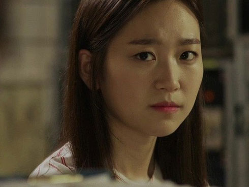 Hết lòng chăm sóc con riêng nhưng mẹ chồng chỉ cần thở đã khiến tôi uất nghẹn-2