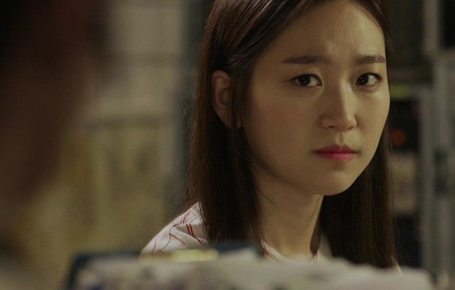 Vợ sốc tận óc khi phát hiện chồng bỗng mặc một chiếc quần lót lạ hoắc của phụ nữ về nhà-2