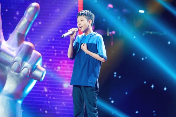 Hoa hậu Hương Giang khẩu chiến với đàn chị trên ghế nóng The Voice Kids, chưa bao giờ nàng Hậu dữ dằn đến thế-1