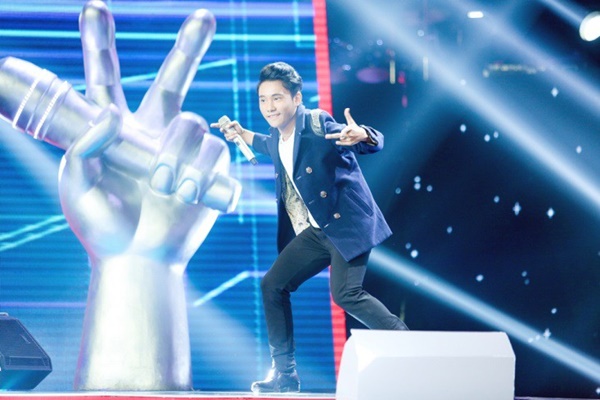 Hoa hậu Hương Giang khẩu chiến với đàn chị trên ghế nóng The Voice Kids, chưa bao giờ nàng Hậu dữ dằn đến thế-5