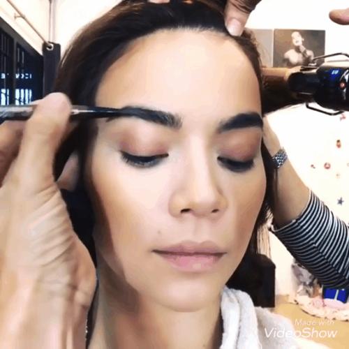 Hồ Ngọc Hà và vũ khí lợi hại ngày càng rậm rạp khiến chị em ao ước-2