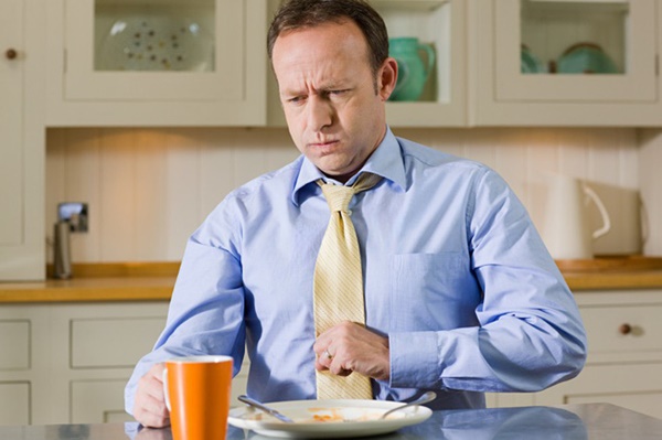 Nếu có 5 triệu chứng bất thường này sau khi ăn: Phải đi khám nội tạng càng sớm càng tốt-5