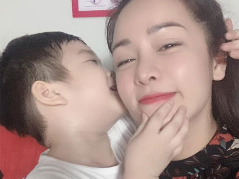 Nhật Kim Anh hối hận vì lấy chồng, thừa nhận không được đại gia tặng nhà, tặng xe-5