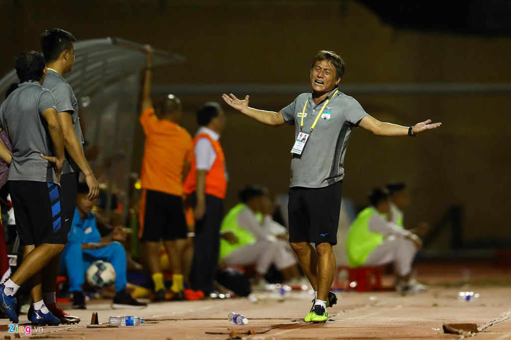 Xuân Trường lập cú đúp, cãi trọng tài trong 90 phút đầy biến cố-8