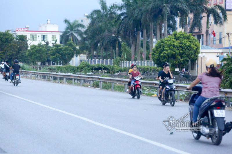 Xe tải lật chết 5 người ở Hải Dương, Trung tá CSGT nói lý do tài xế giật mình-10