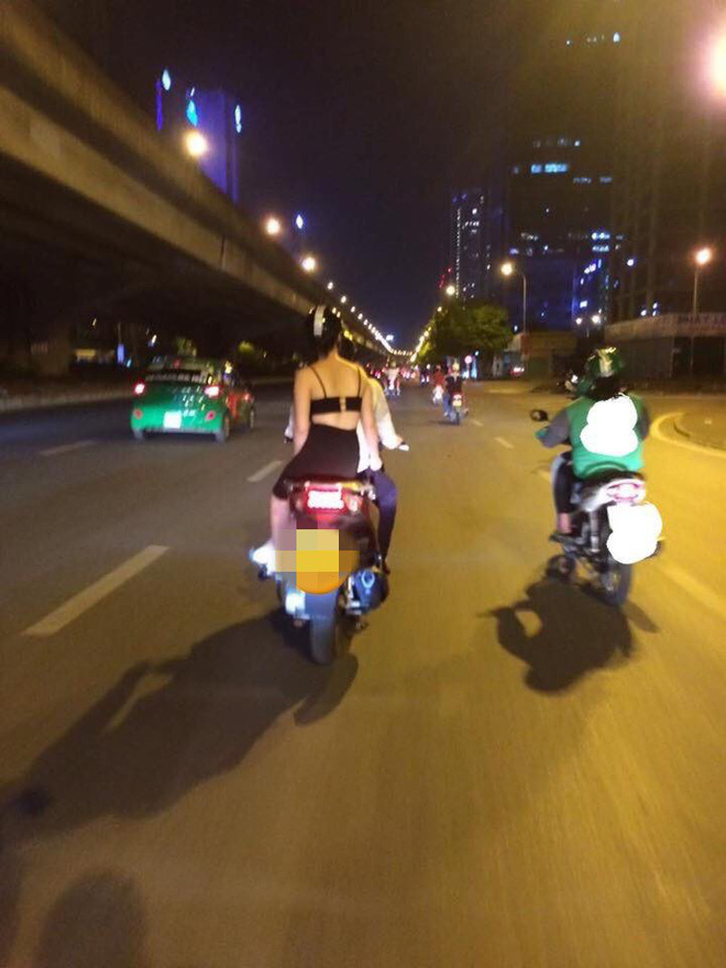 Mang trà sữa mừng sinh nhật người yêu, chàng trai thấy cảnh đau lòng, òa khóc giữa đường-2