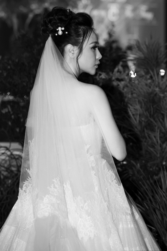 Hậu đám cưới cổ tích, chiếc cằm dài nhọn bất thường của Đàm Thu Trang bỗng dưng chiếm spotlight-2