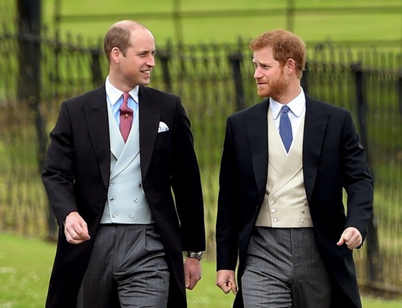Hé lộ câu chuyện trong bữa tiệc cách đây 27 năm cho thấy mối thù hoàng gia giữa Hoàng tử Harry và William xuất phát từ hai chữ ghen tỵ-1