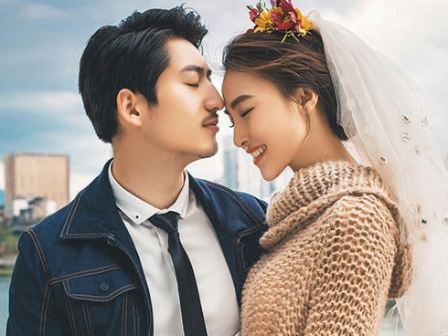 Bị mẹ phản đối kịch liệt vì yêu anh bảo vệ, nhưng ngay khi trao thân cho bạn trai, sáng hôm sau cô nàng chết sững vì màn lộ mặt