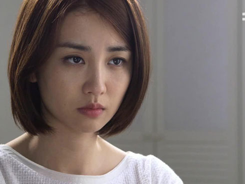 Về sớm 3 tiếng, tôi chết điếng khi chứng kiến mẹo mà mẹ chồng vẫn dùng để ru cháu mỗi lần gắt ngủ-3