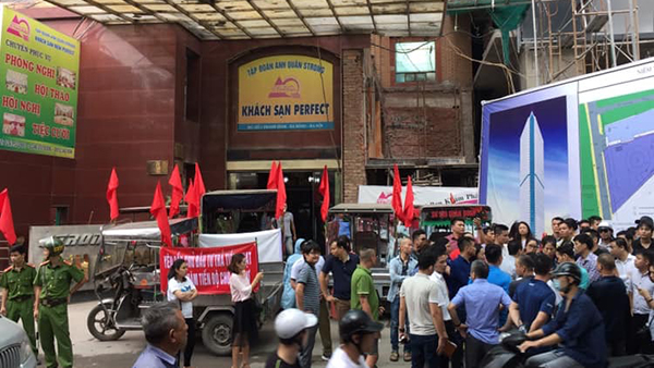 Dự án Tháp Doanh nhân xây 10 năm chưa xong: Vợ chồng bất hòa, ly hôn-3