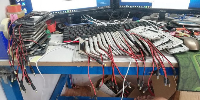 Dân chơi YouTube Việt Nam cày view bằng hàng trăm điện thoại cùng lúc, xây cả dàn chuyên dụng ngập phòng-3