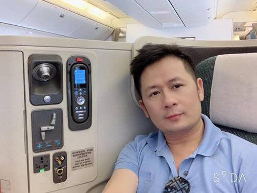 Bữa ăn xa xỉ của sao Việt trên máy bay, nhìn người cuối cùng mới thấy sang chảnh cỡ nào-4