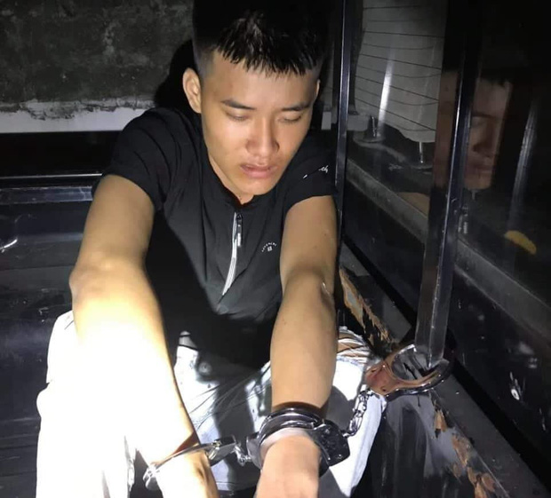 Thanh niên gọi điện cho mẹ sau khi giết bạn gái 19 tuổi: Ngồi vỉa hè chờ cảnh sát đến bắt-2